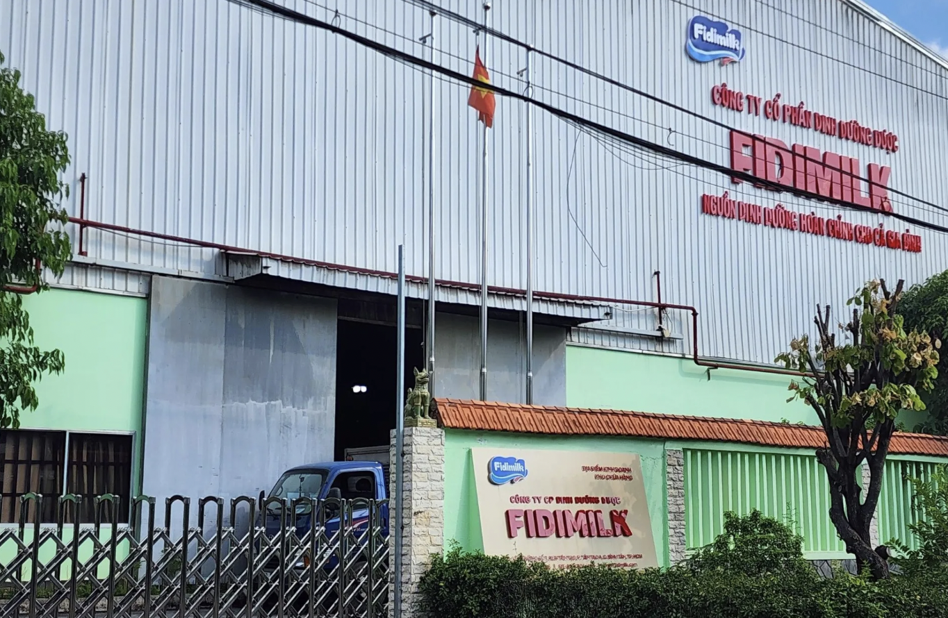 Giữa "cơn bão" truy quét sữa giả, Fidimilk thông báo thu hồi nhiều sản phẩm
